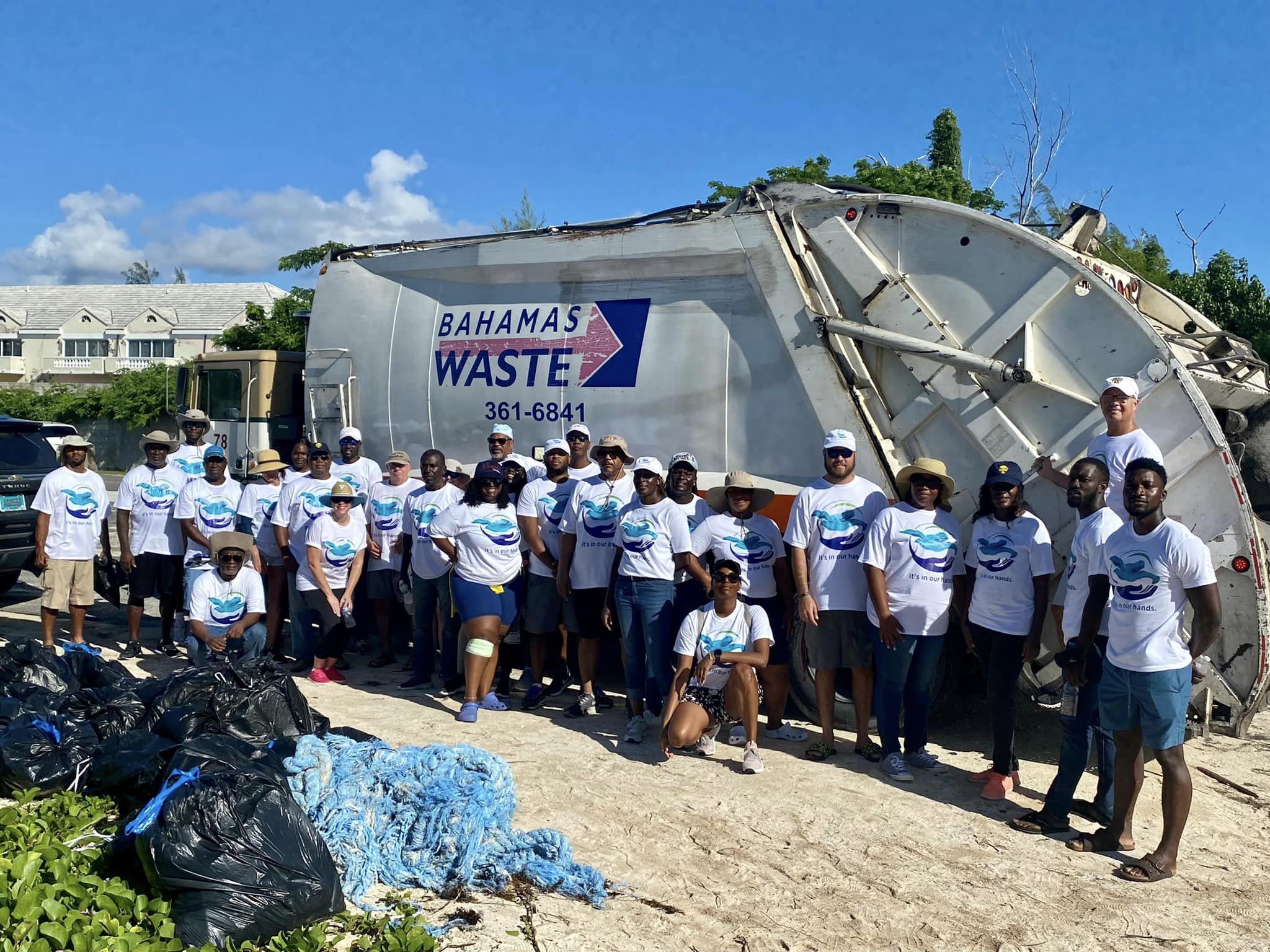 Nassau Cruise Port Leads Beach Clean Up for International Coastal Day
